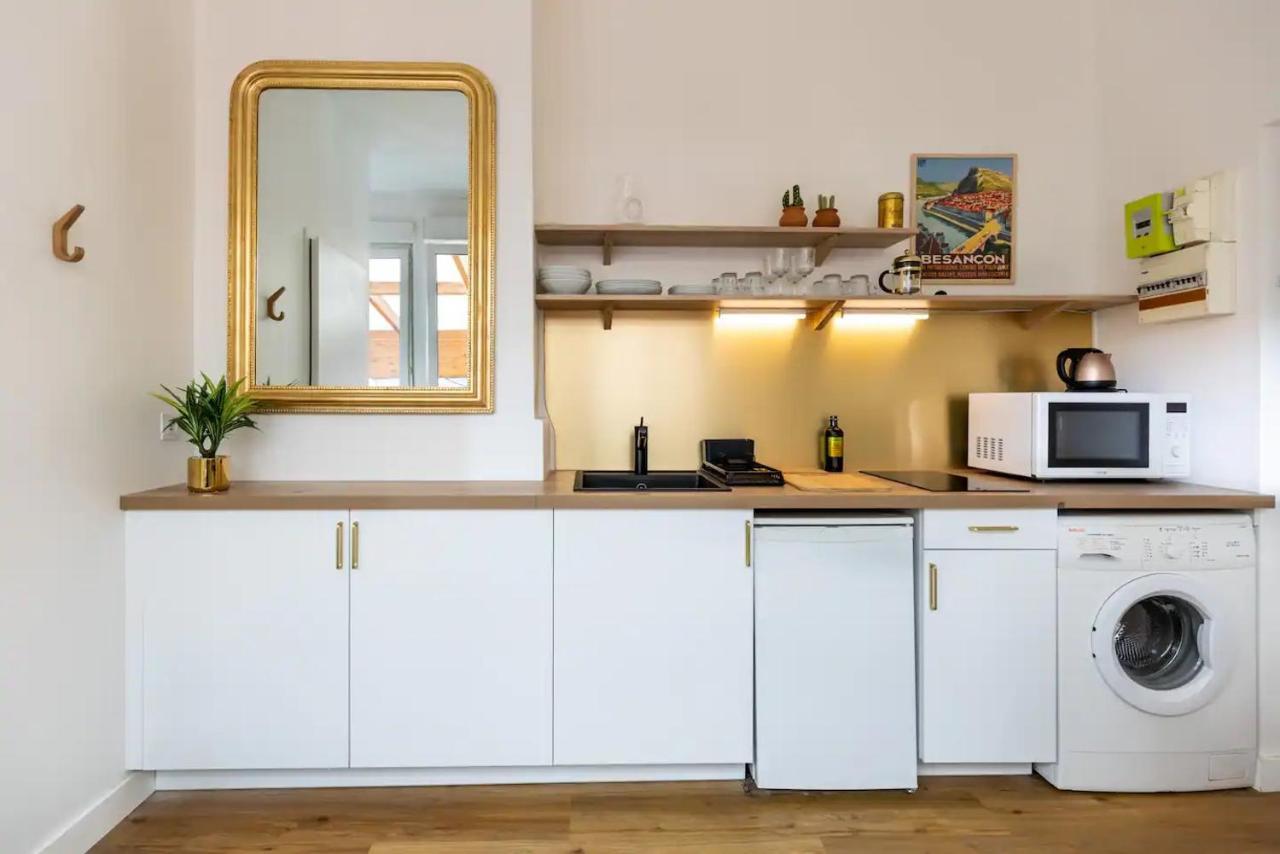 Appartement Le 17 Madeleine à Besançon Extérieur photo