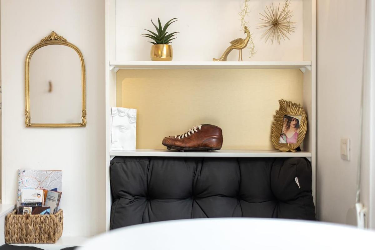Appartement Le 17 Madeleine à Besançon Extérieur photo